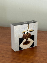 Load image into Gallery viewer, FLOWERPIECE
